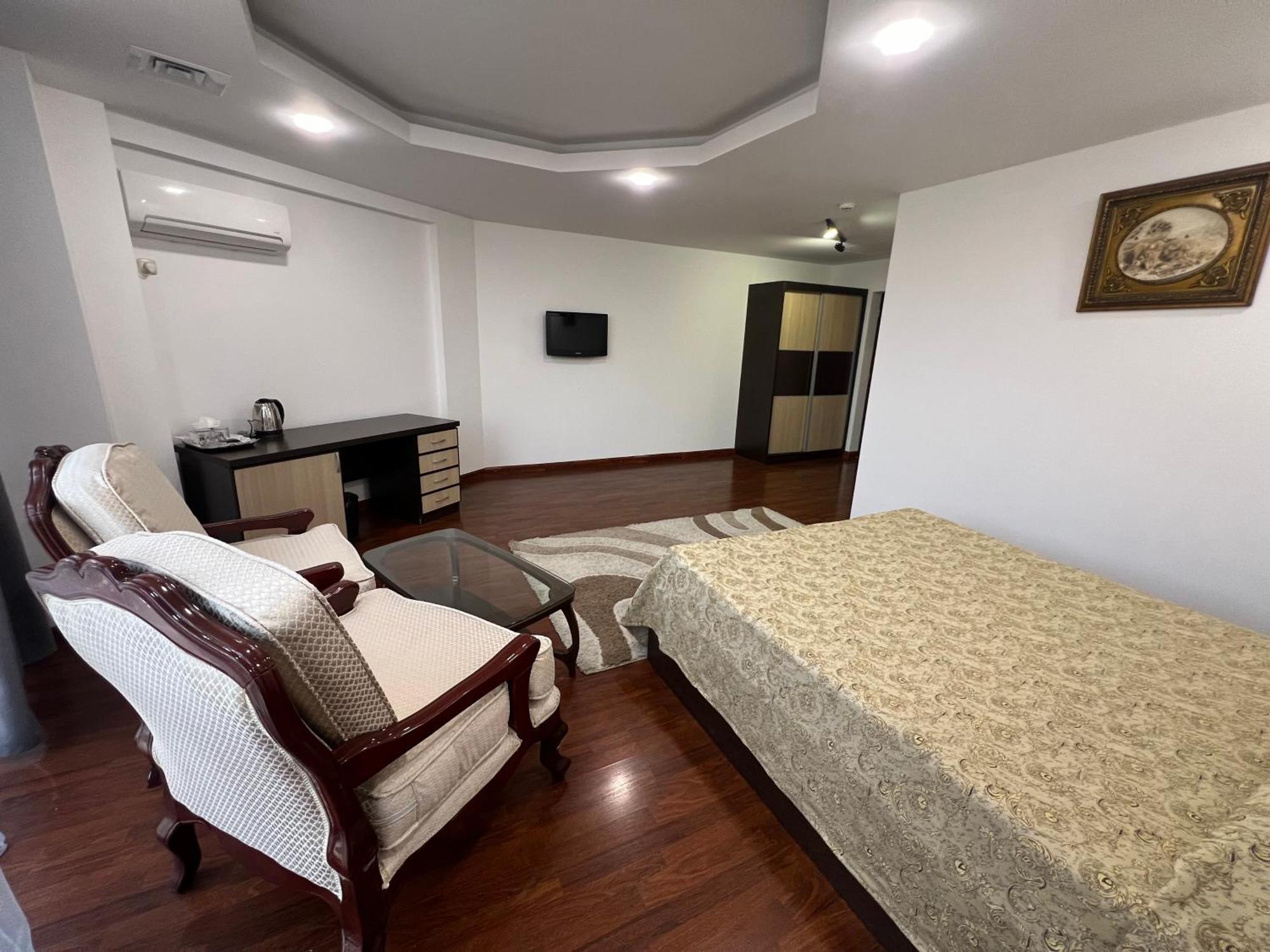 غيومري Vanatur Hotel المظهر الخارجي الصورة