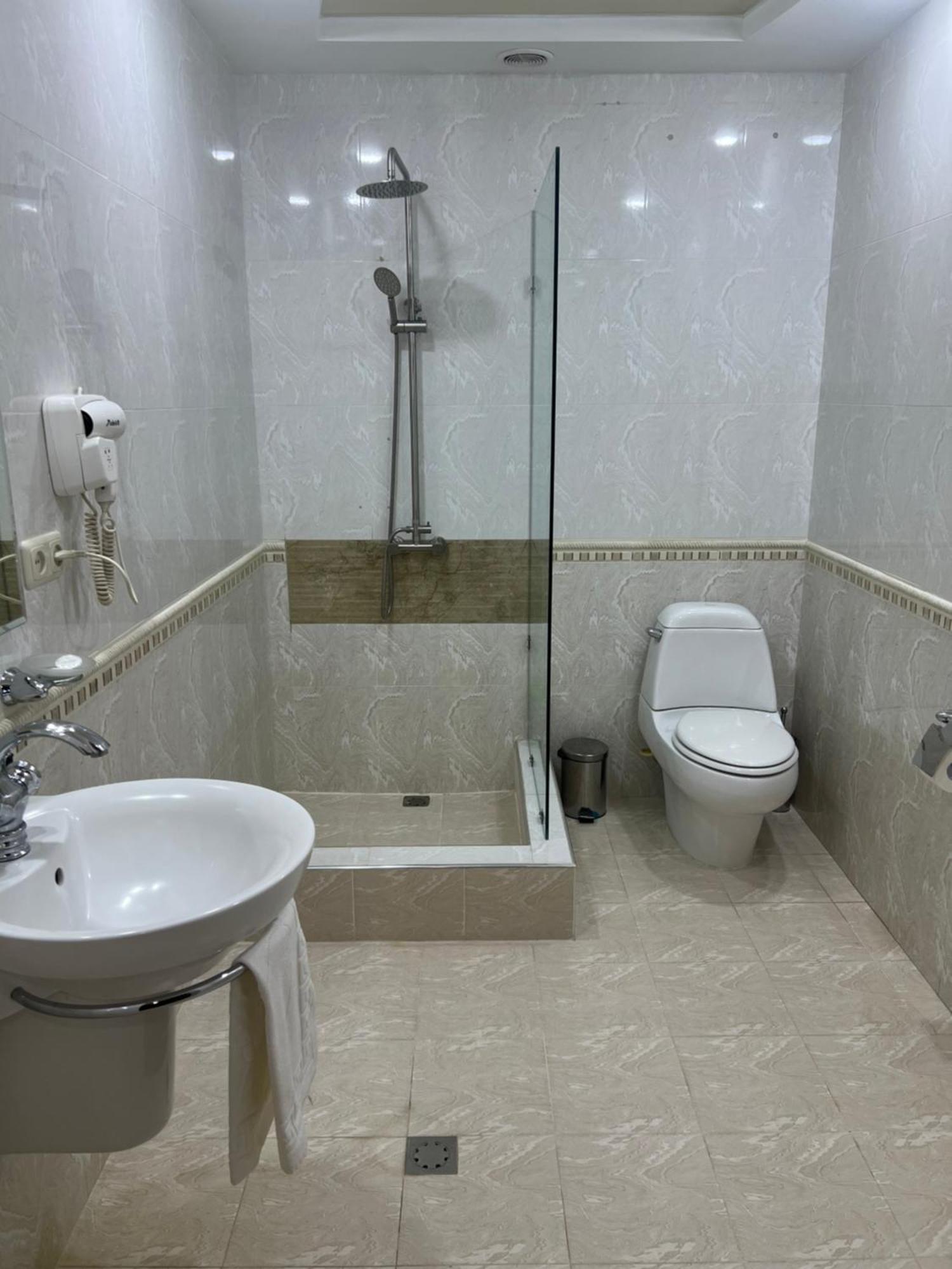 غيومري Vanatur Hotel المظهر الخارجي الصورة