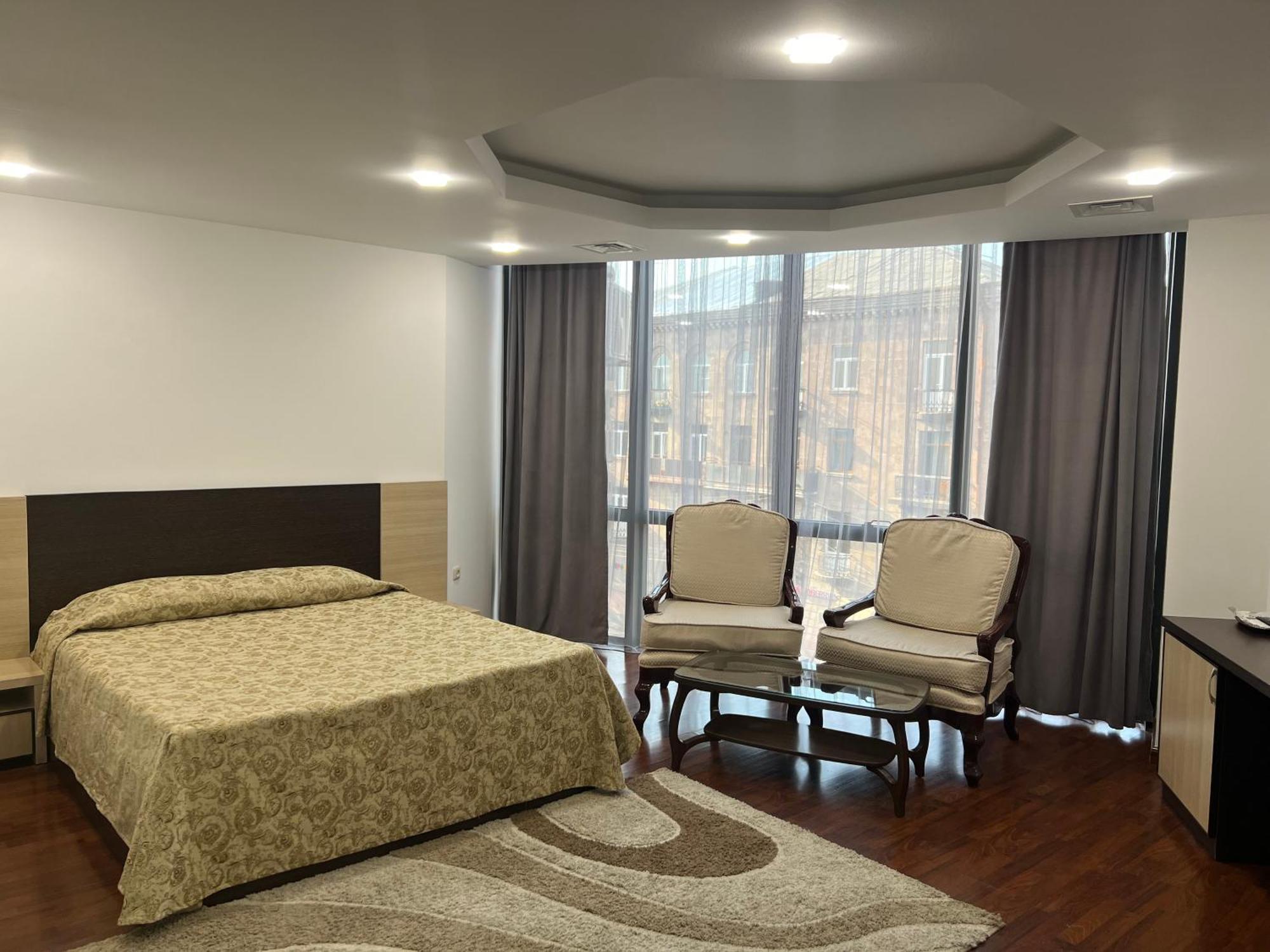 غيومري Vanatur Hotel المظهر الخارجي الصورة
