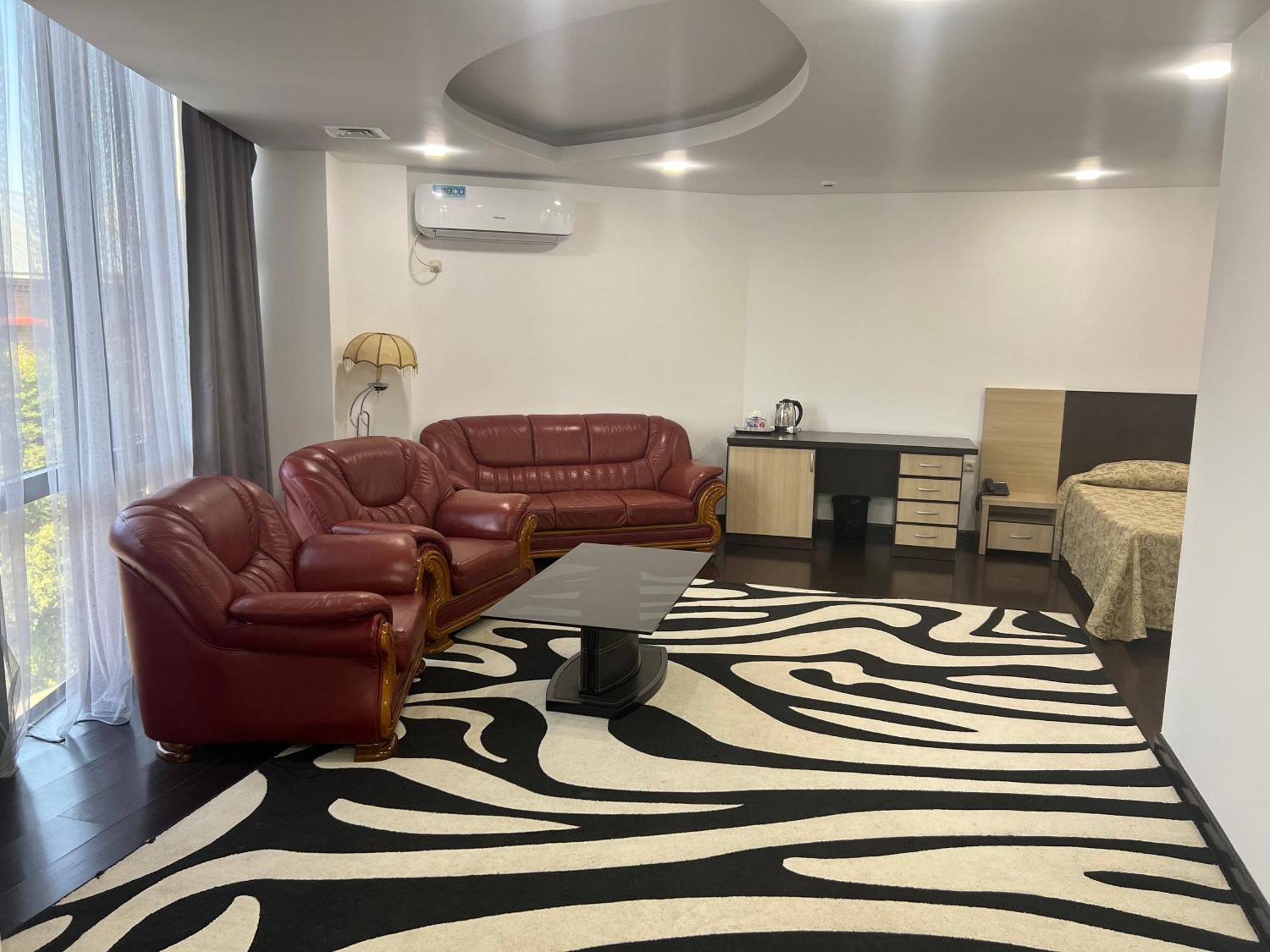 غيومري Vanatur Hotel المظهر الخارجي الصورة