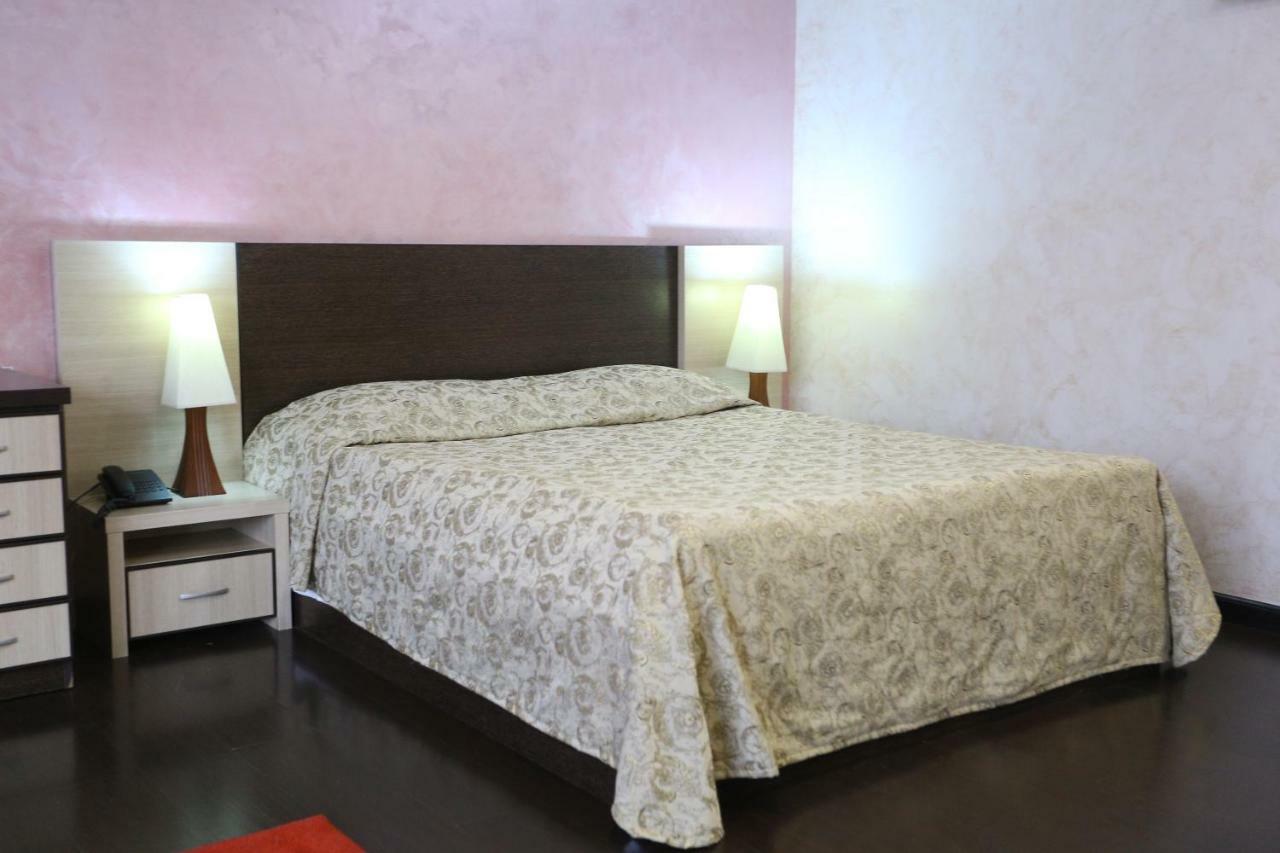 غيومري Vanatur Hotel المظهر الخارجي الصورة